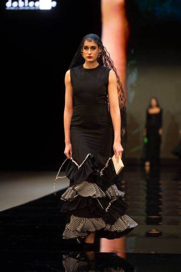 Detalles del desfile del diseñador Guillermo Peralta en SIMOF 2025