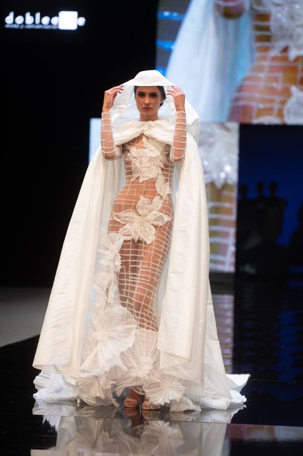Detalles del desfile del diseñador Luis Fernández en SIMOF 2025