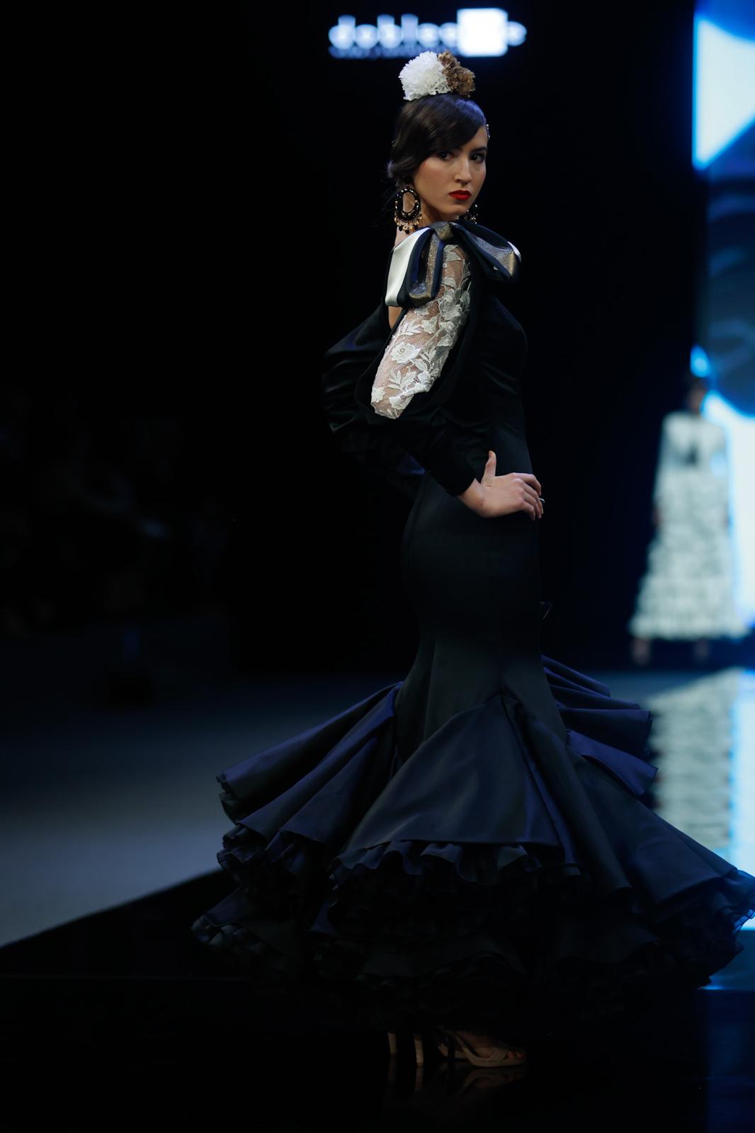 Detalle del desfile del Málaga de Moda en SIMOF 2025