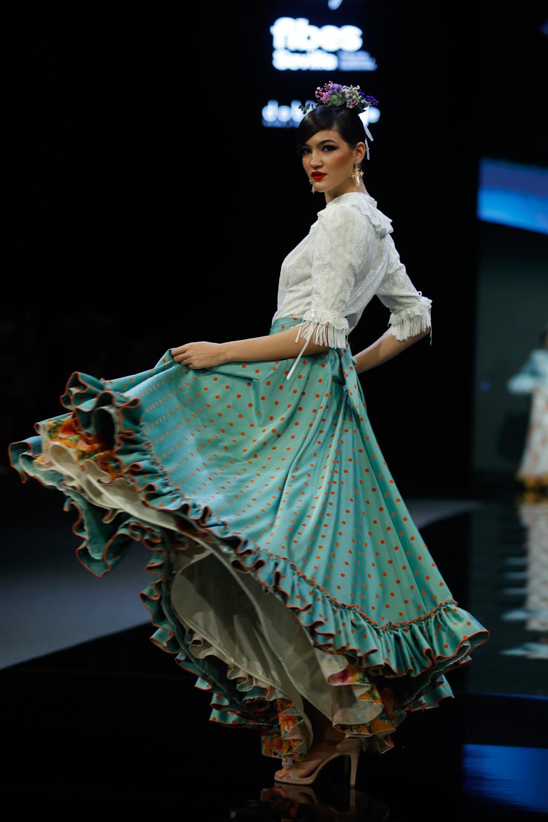 Detalle del desfile del Málaga de Moda en SIMOF 2025