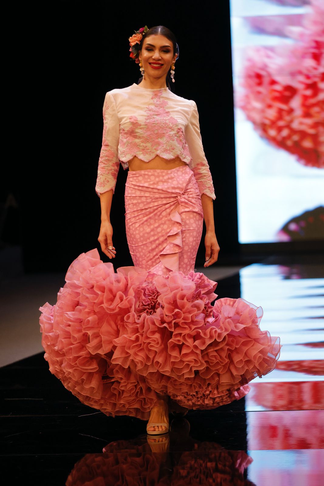 El desfile de Alejandro Andana y Yolanda Rivas en SIMOF 2025, en imágenes