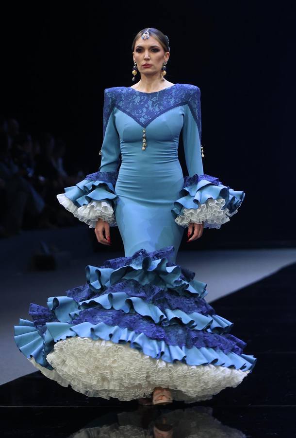 Desfile de Sergy & Tapiju en SIMOF 2025