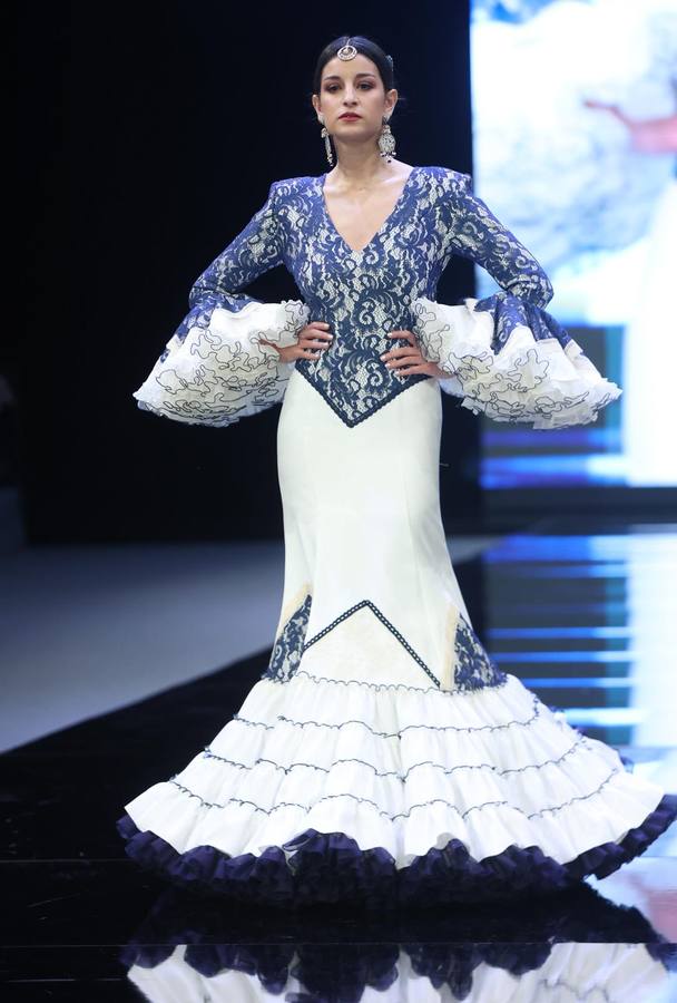 Desfile de Sergy & Tapiju en SIMOF 2025