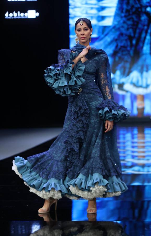 Desfile de Sergy & Tapiju en SIMOF 2025