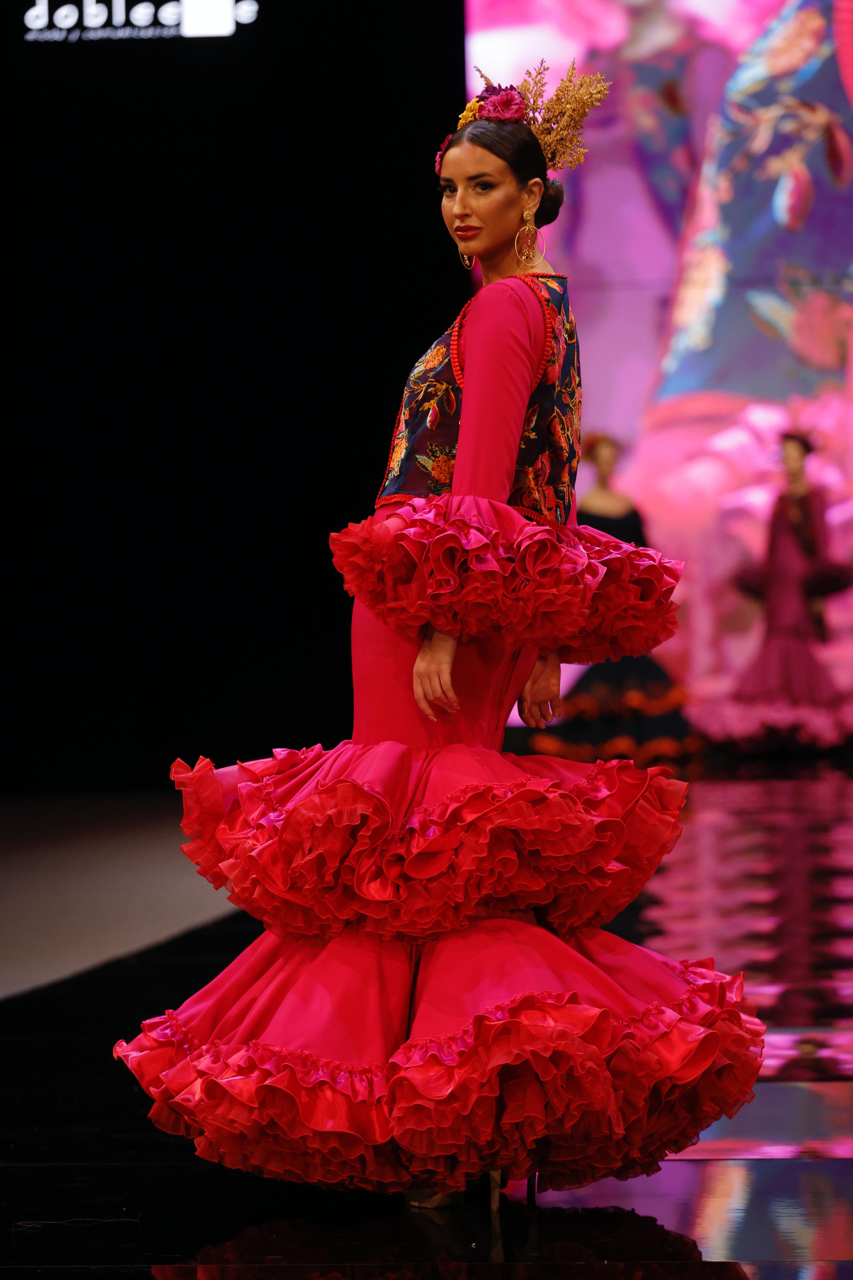 El desfile de Alejandro Andana y Yolanda Rivas en SIMOF 2025, en imágenes