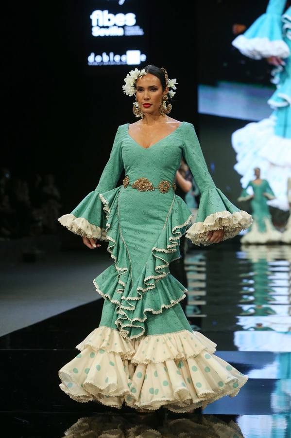 La colección es Sonibel hace un repaso a la historia de esta firma de moda flamenca