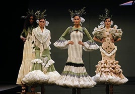 El desfile de María Amador y Teresa Ninú Atelier en SIMOF 2025, en imágenes
