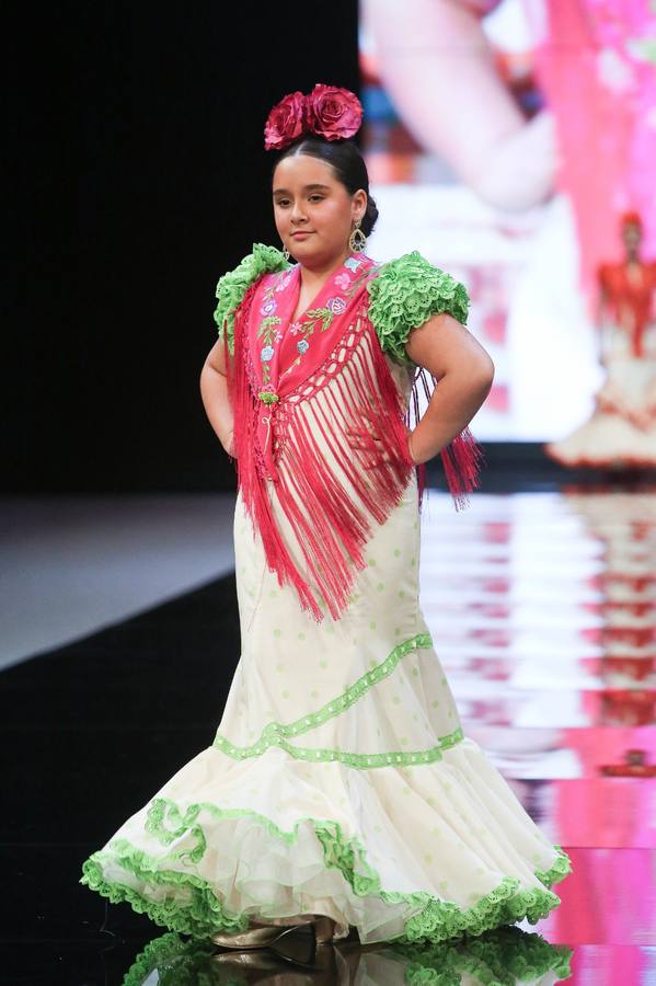 Desfile de Diseño Hermanas Serrano en SIMOF 2025