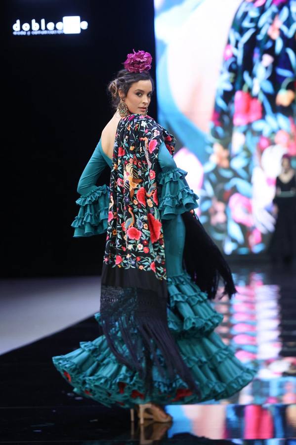 Desfile de Maricruz & Montecarlo desde 1958 en SIMOF 2025