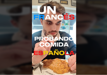 Un francés visita Sevilla y alucina con estos platos españoles: «Se come con los dedos»