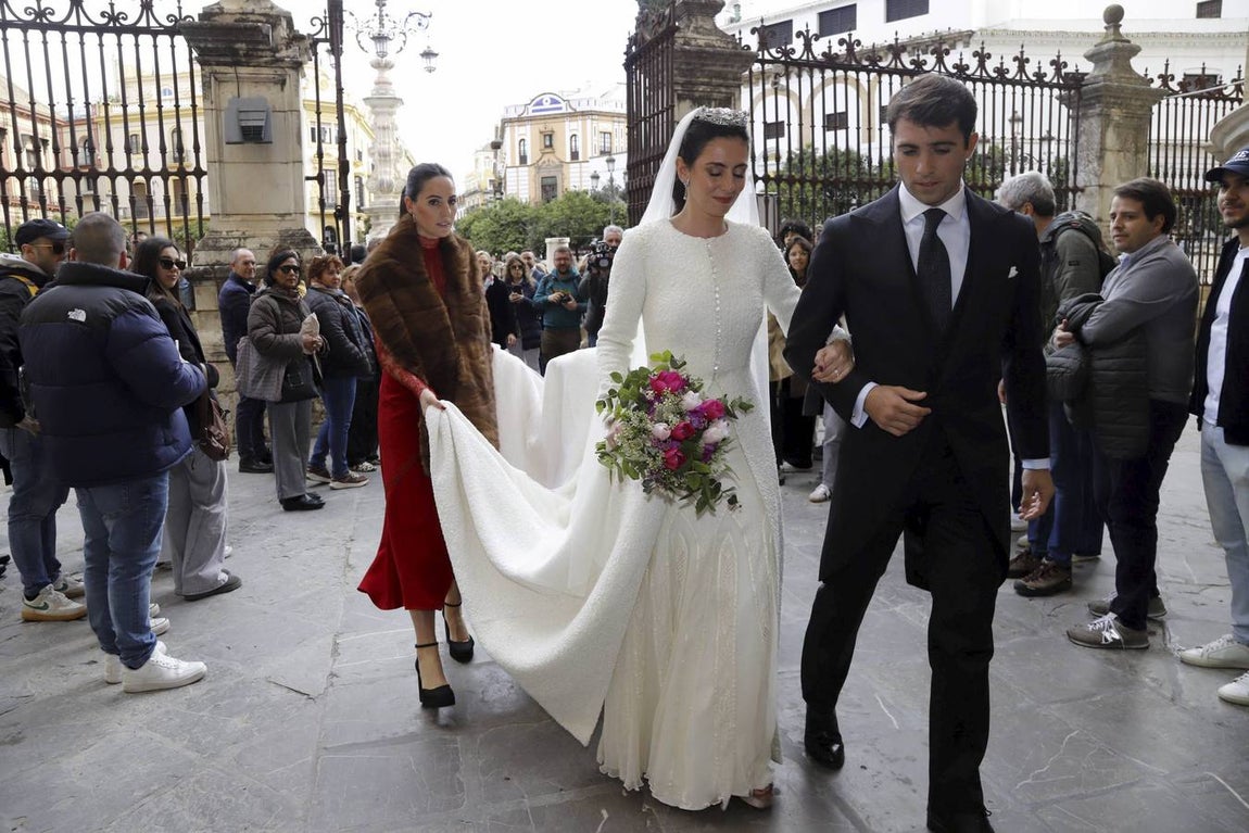 La boda de Magdalena González-Serna en Sevilla, en imágenes