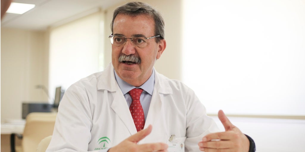 Manuel Molina, exgerente del Virgen del Rocío, nuevo delegado de Salud y Consumo en Sevilla