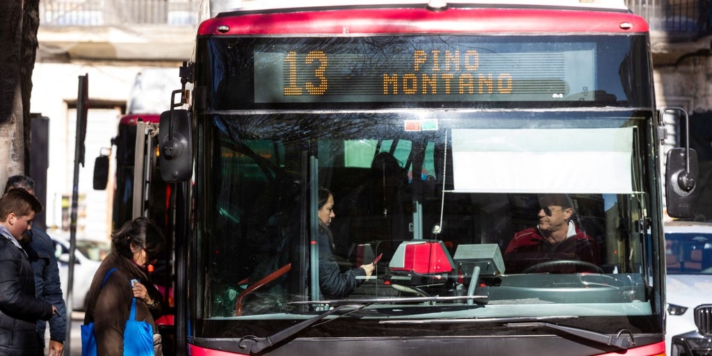 Las líneas con mayor demanda de Tussam calcan el trazado de la red de Metro de Sevilla