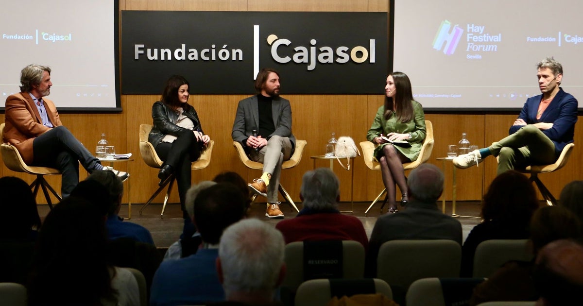 Teodoro León Gross: «El señalamiento de los medios se ha convertido en una  seña de identidad del populismo»
