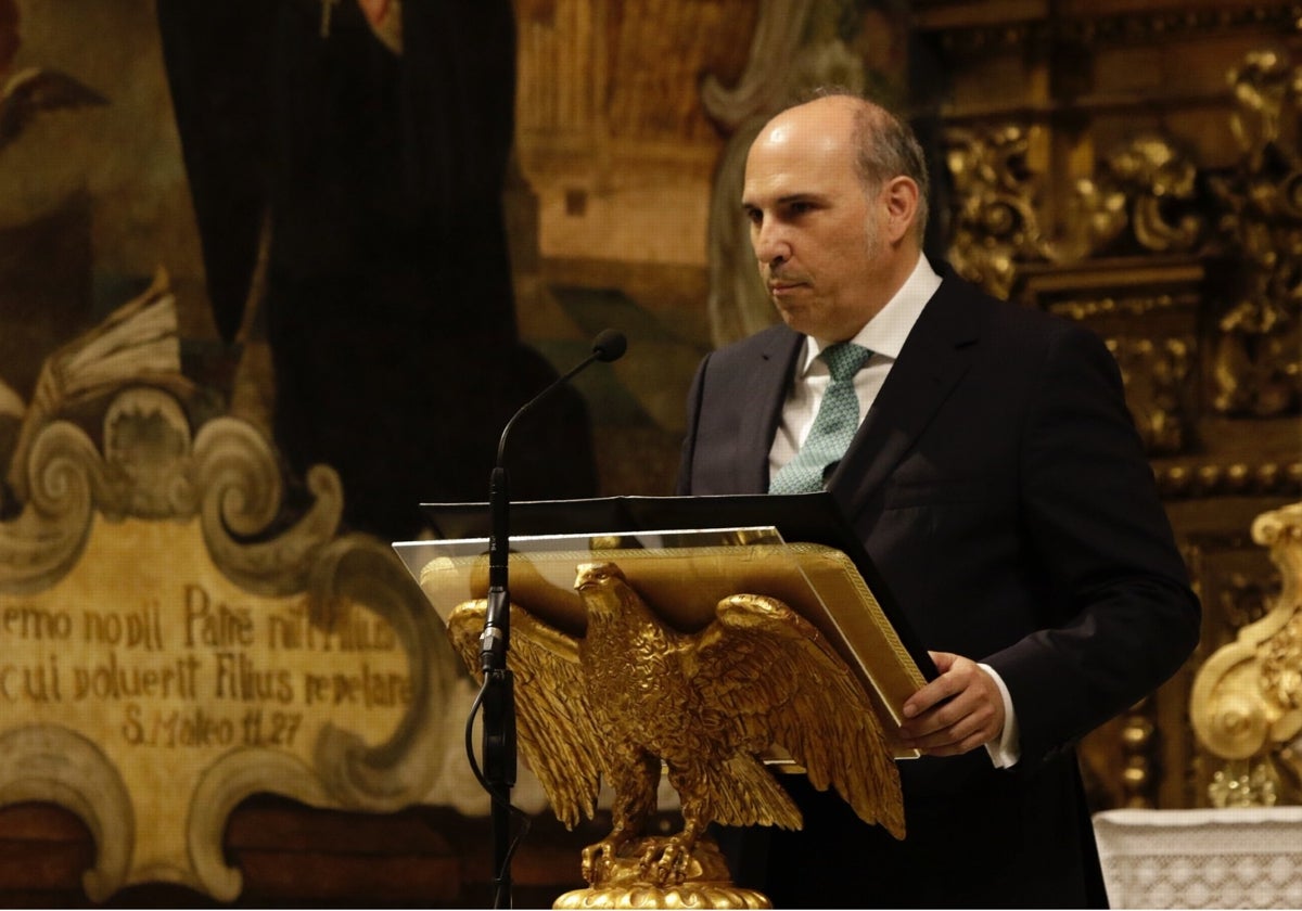 Juan José Borrero en los Juegos Florales de la Vera Cruz