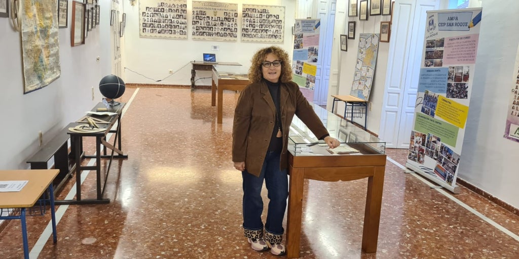 San Roque, el colegio de Arahal que recompone con archivos y fotos 75 años de historia