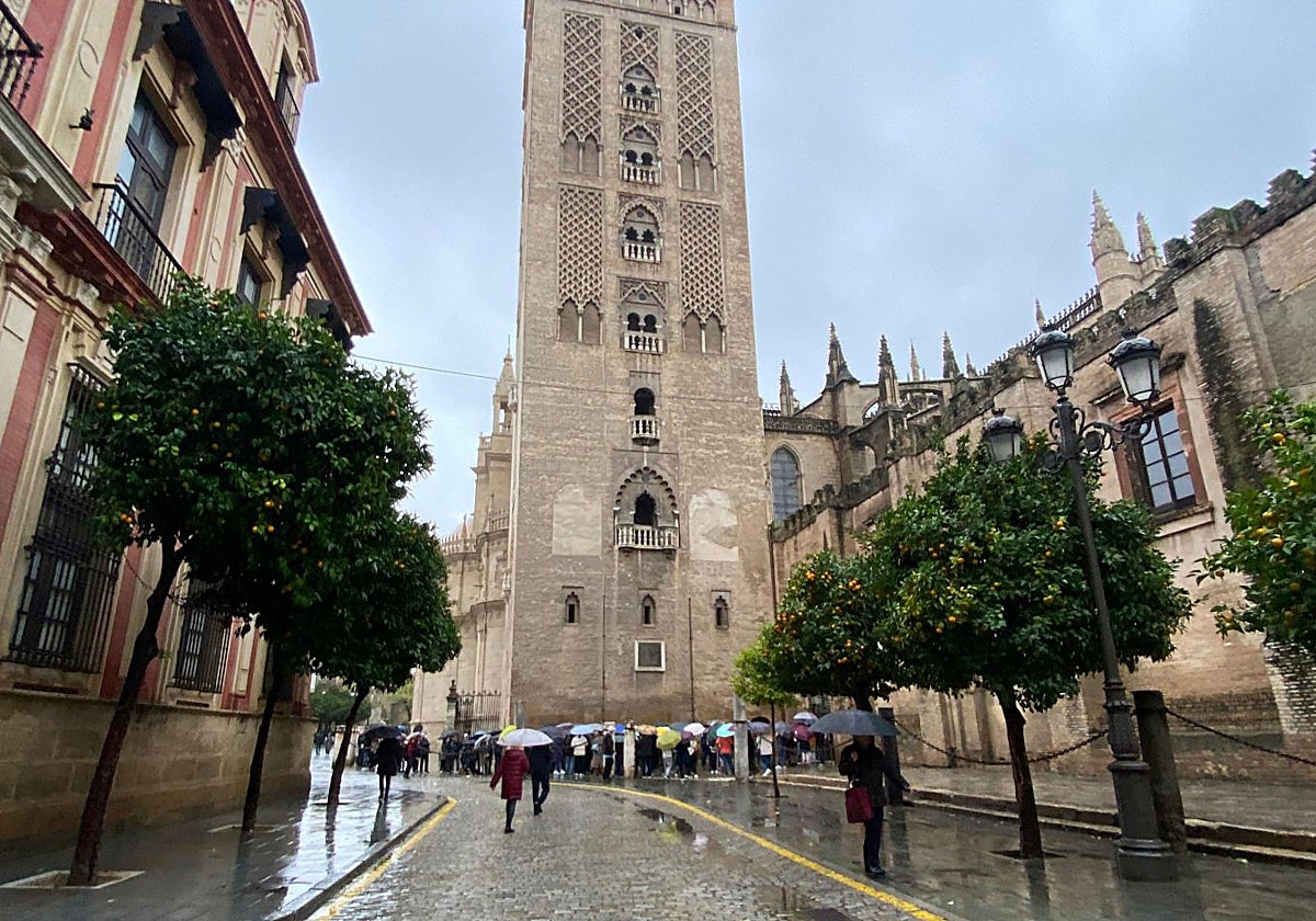 La calle Cardenal Amigo Vallejo pasará a tener plataforma única