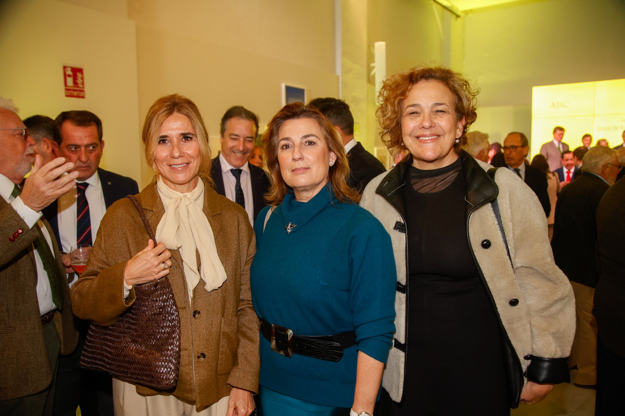 Rocio Faure, Macarena Pérez-Mirayes y Yolanda Pelayo