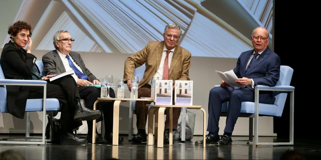 Antonio Narbona : «De las hablas andaluzas sólo se discute cuando hay polémica o cuando se usan como bandera»