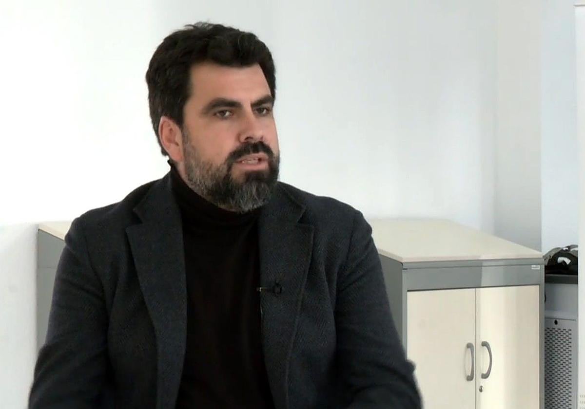 Javier Becerra, director de autoconsumo para empresas de Quantica Renovables: «Somos una referencia en el autoconsumo por nuestras altas capacidades en ingeniería»