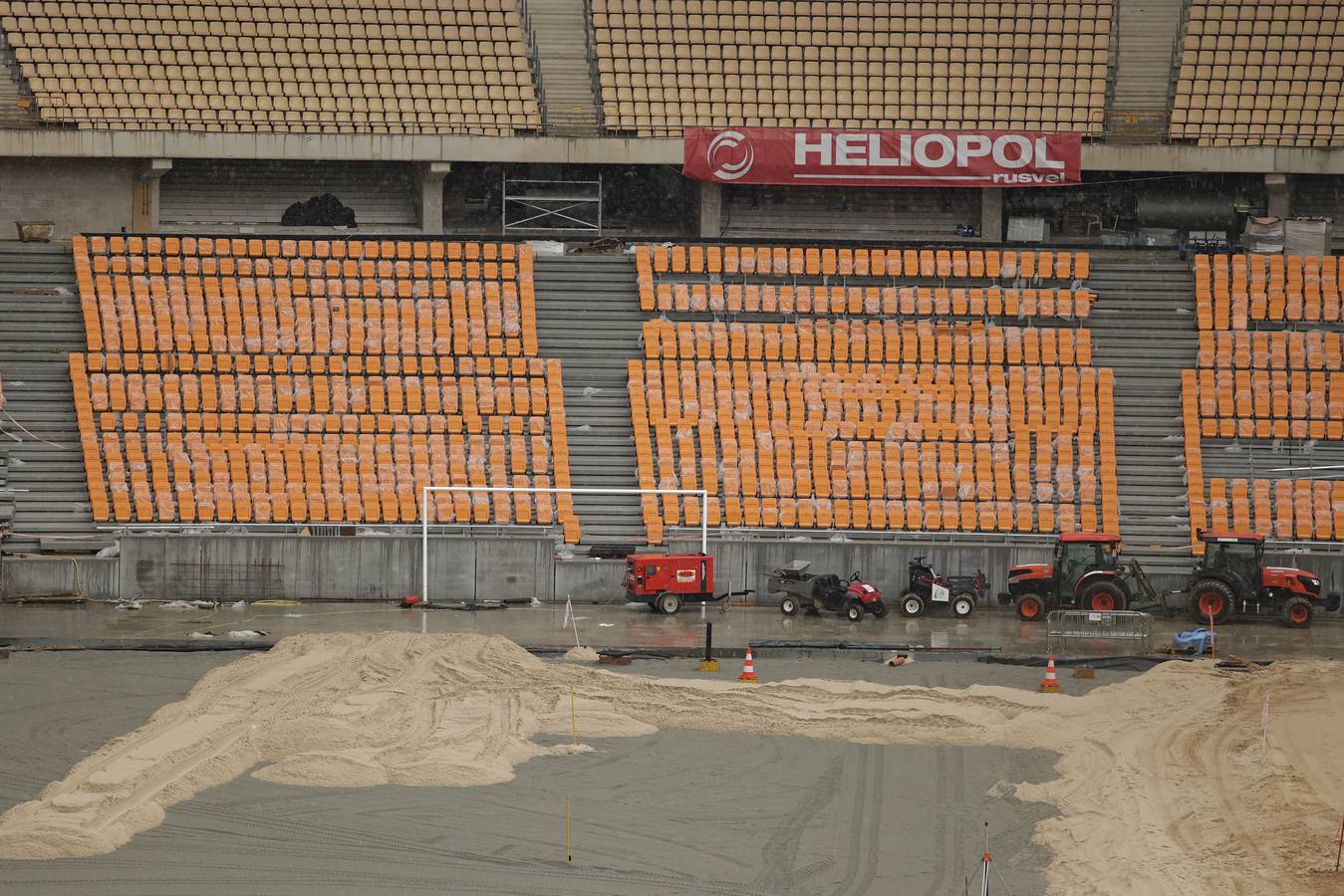 La puesta a punto del estadio de la Cartuja se acelera ante la final de la Copa del Rey del próximo 26 de abril