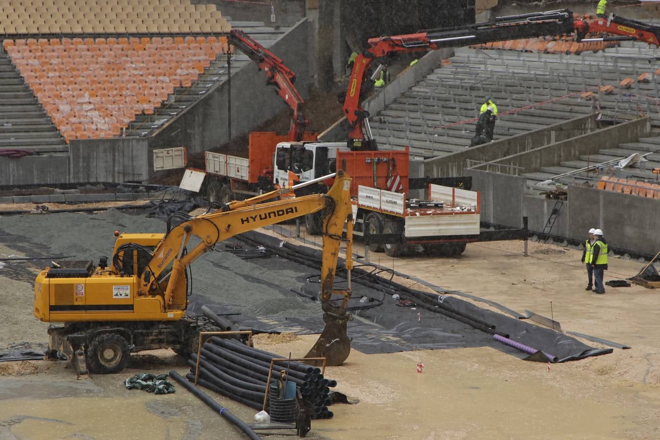 La puesta a punto del estadio de la Cartuja se acelera ante la final de la Copa del Rey del próximo 26 de abril