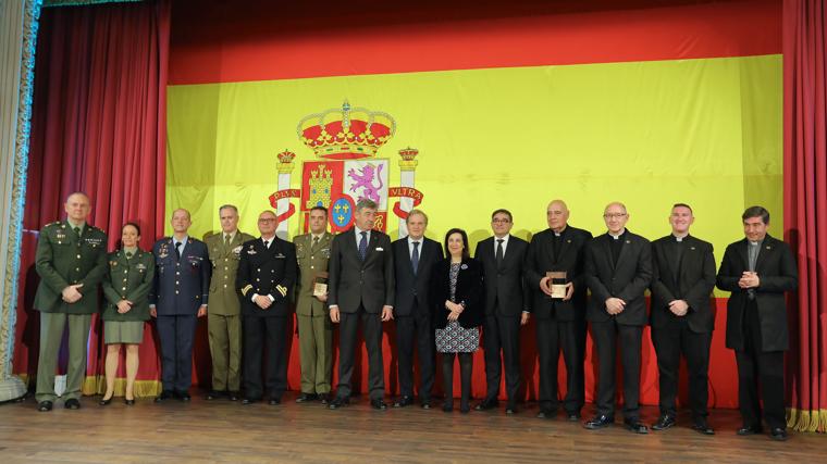 Los premios Sabino Fernández Campo reconocen el compromiso patriótico en su máxima expresión
