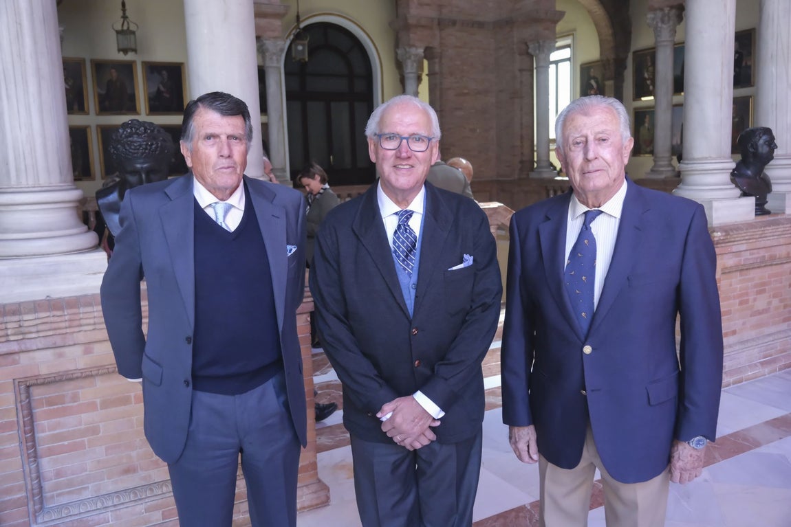 Juan Álvarez Domínguez, Eustaquio Cobreros y Nicolás Álvarez Domínguez
