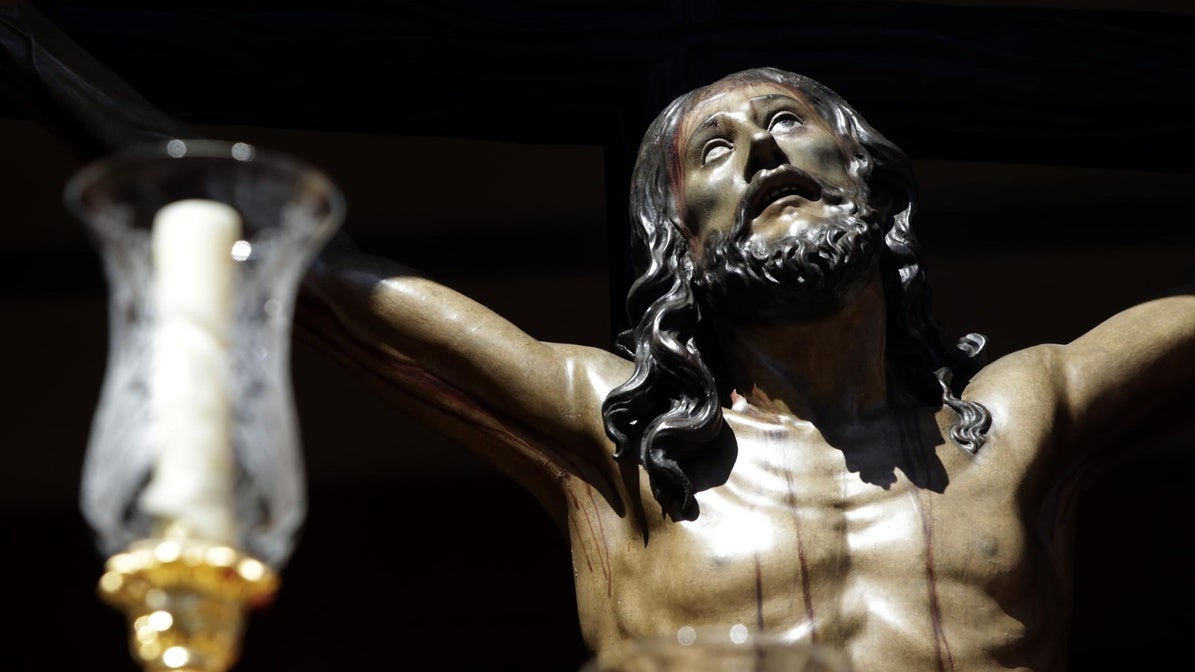 El Cachorro en su salida de la Basílica