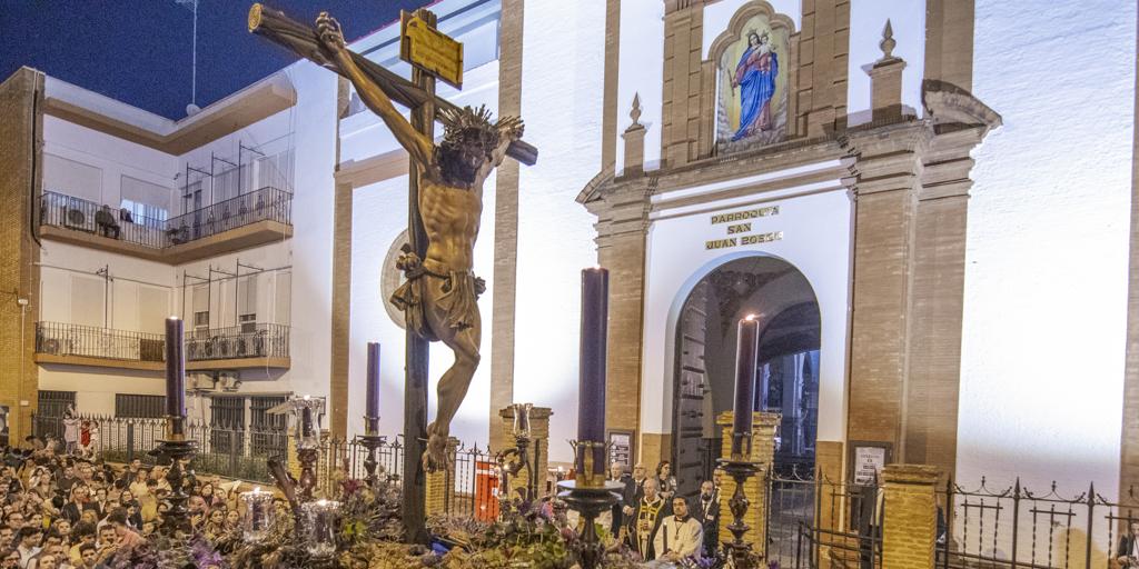 Itinerarios y horarios del viernes de dolores de la semana santa de sevilla