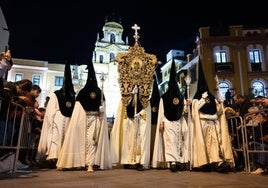 La Macarena bate su récord y sacará 4.500 nazarenos a la calle en la Madrugada