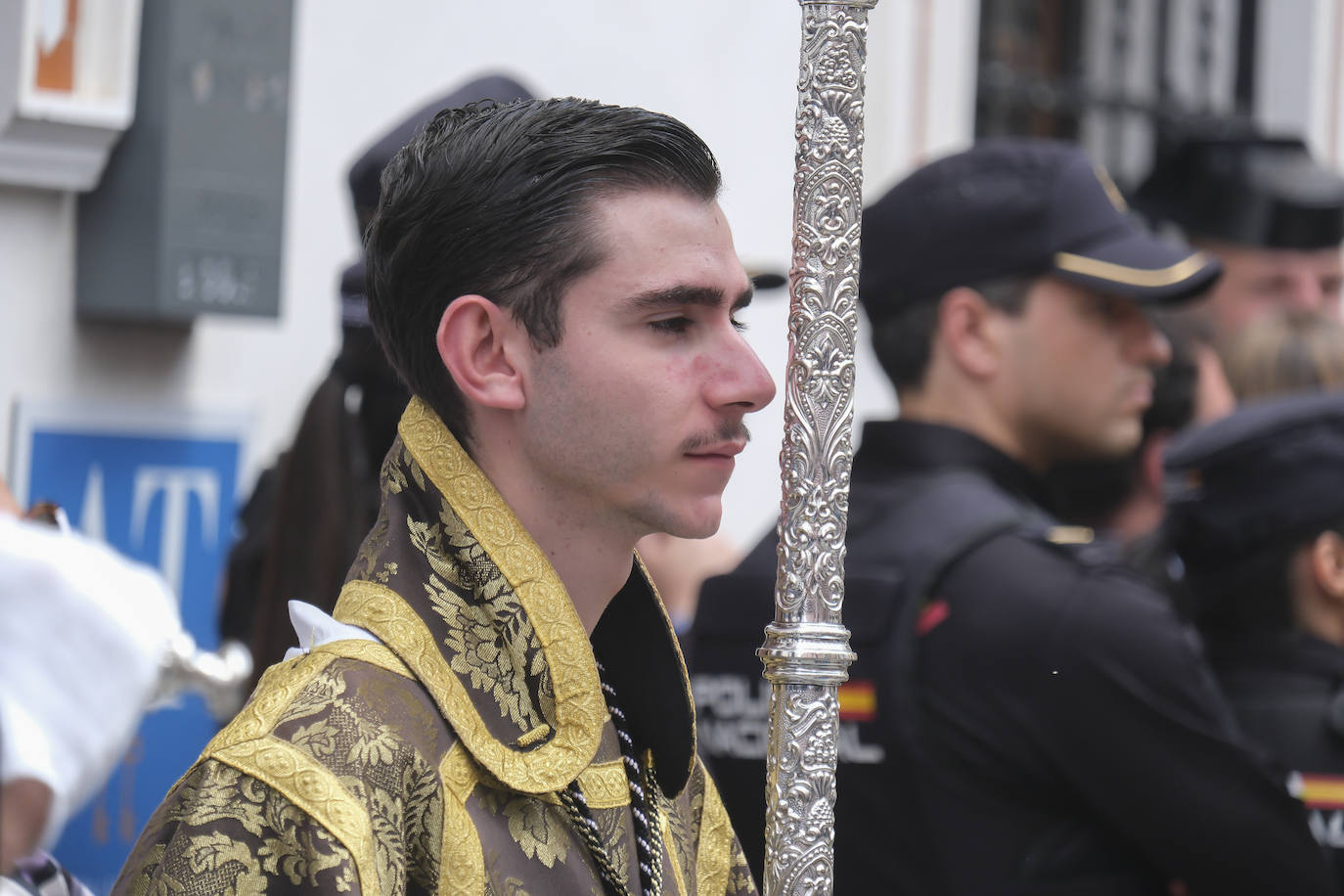 La hermandad de Jesús Despojado realiza su estación este Domingo de Ramos