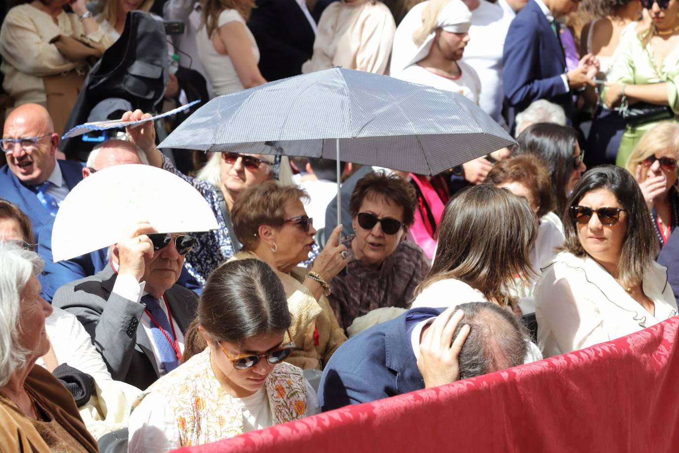 La hermandad de la Cena realiza su estación de penitencia este Domingo de Ramos