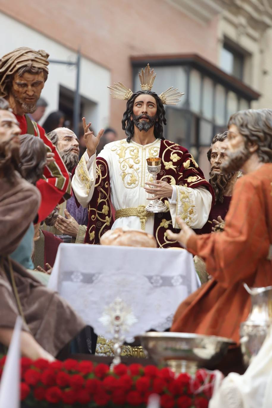 La hermandad de la Cena realiza su estación de penitencia este Domingo de Ramos