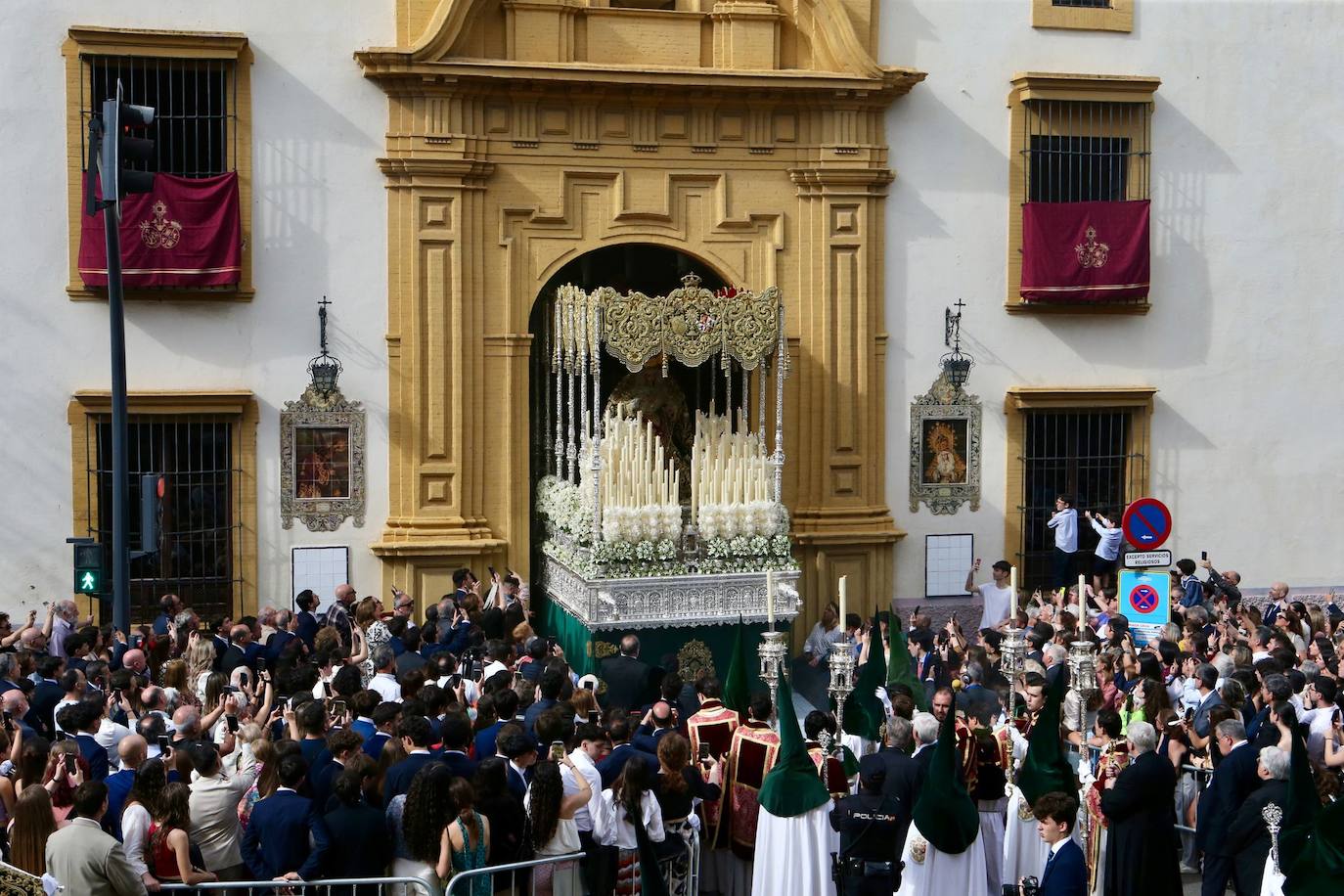 El Señor de la Penas y la Virgen de Gracia y Esperanza este Domingo de Ramos