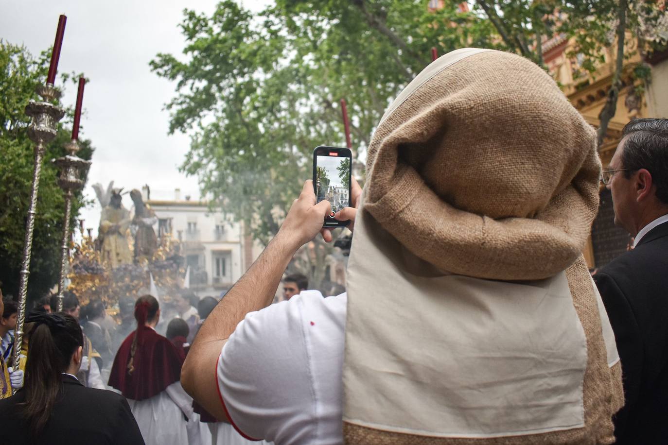 Hermandad de San Gonzalo a su paso por La Magdalena