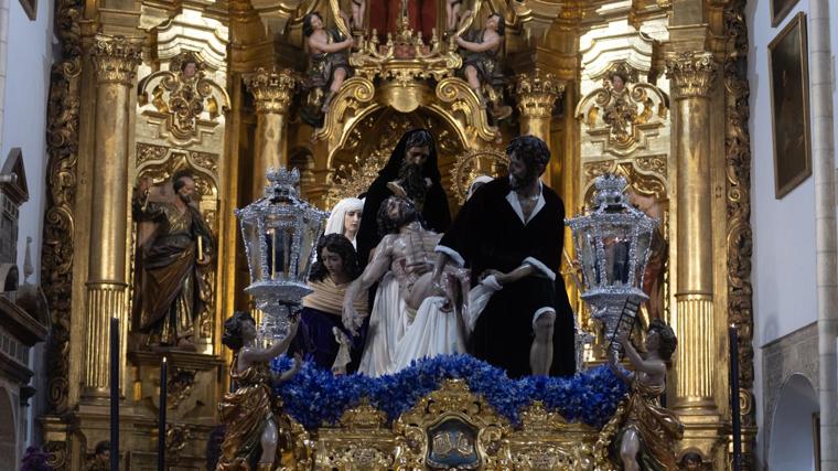 Lunes Santo de la Semana Santa de Sevilla 2025, en imágenes