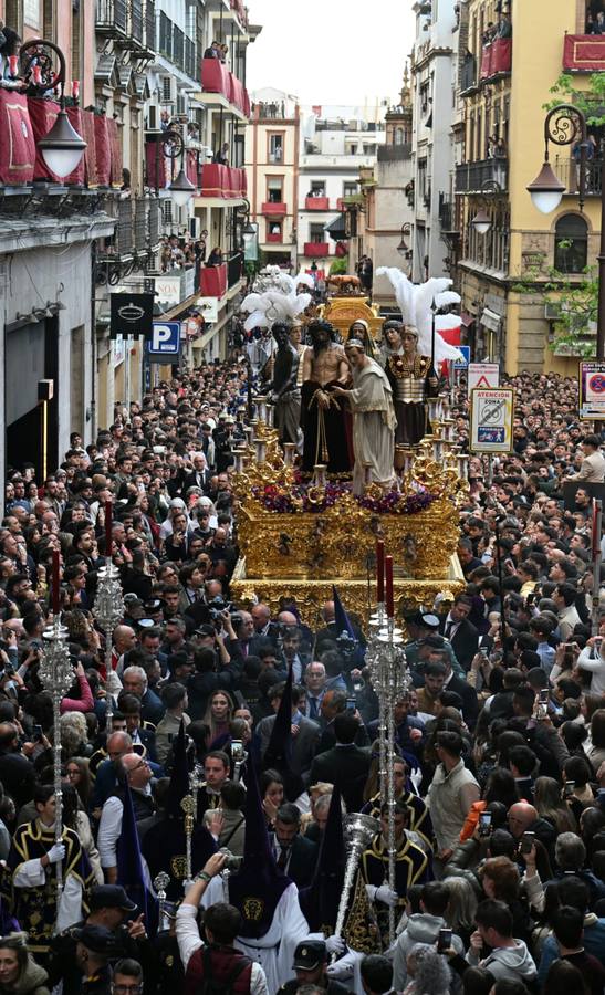 Vuelta multitudinaria de la hermandad de San Benito este Martes Santo