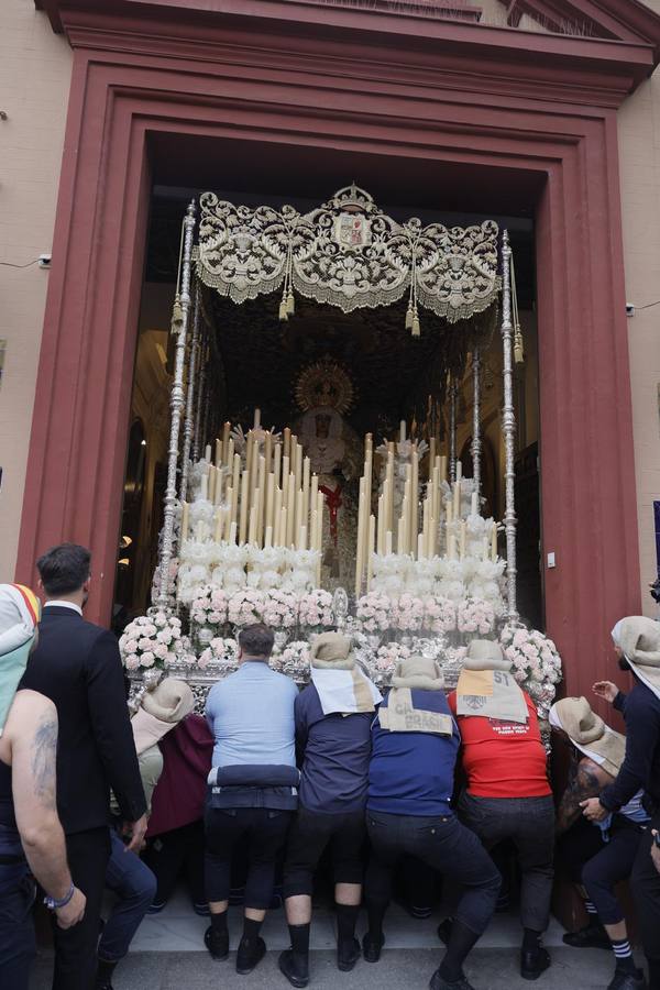 La hermandad del Baratillo es una de la cofradías que despierta más interés en la tarde del Miércoles Santo