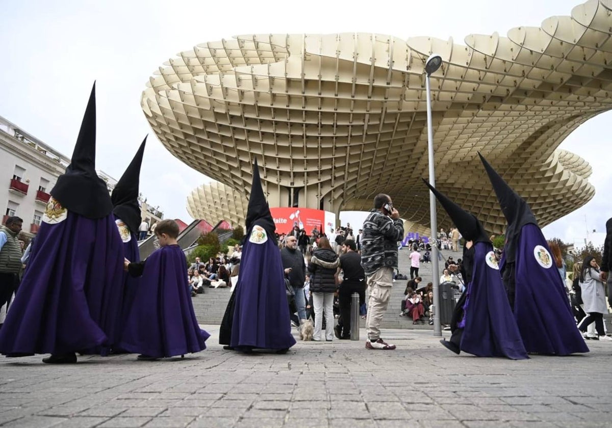 El misterio del Prendimiento de Castillo Lastrucci es uno de los pasos más grandes de la Semana Santa