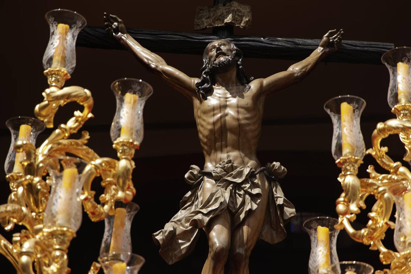 Salida de la Hermandad del Cachorro en la Semana Santa de Sevilla 2025 