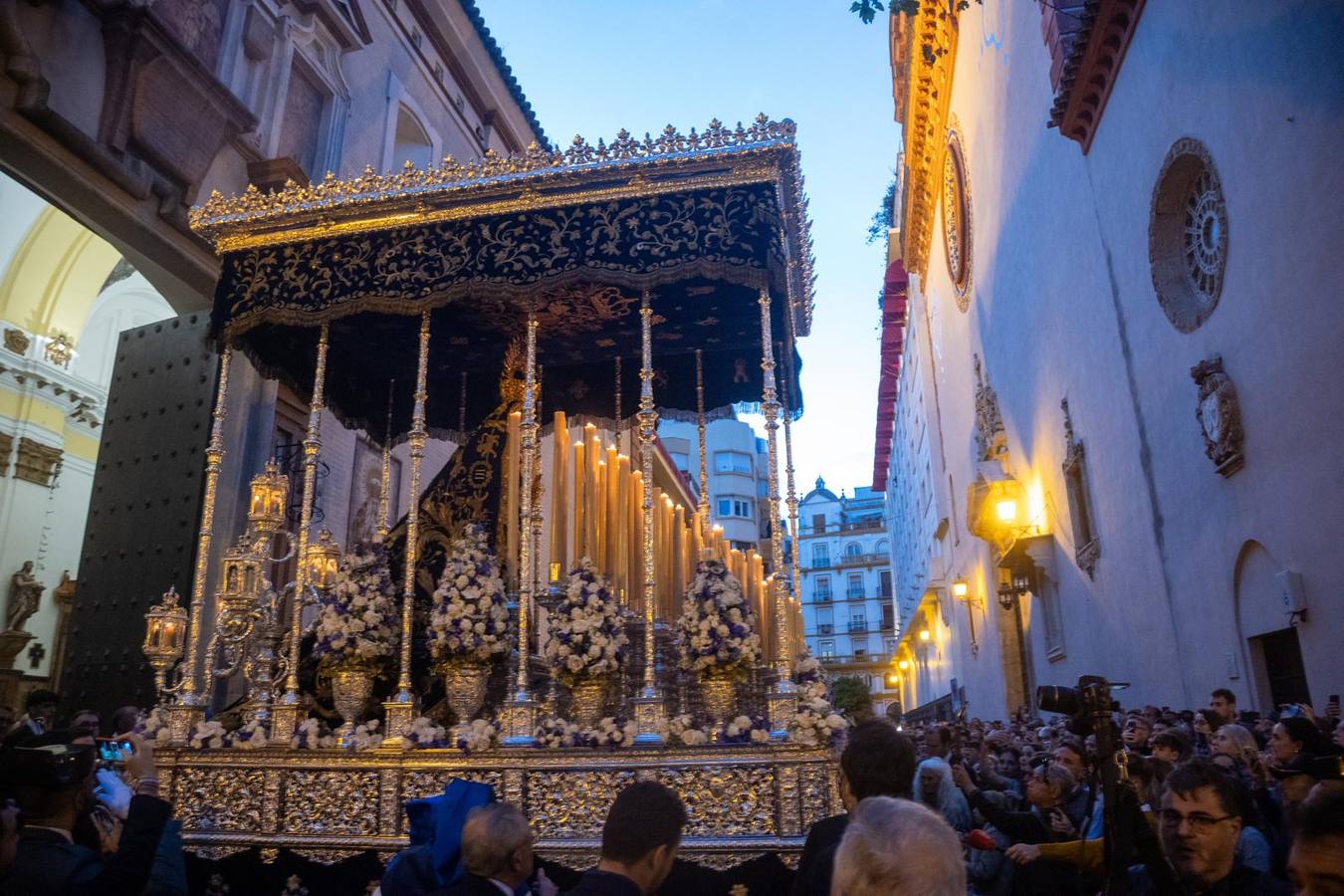 Hermandad de Montserrat en la Semana Santa de 2025