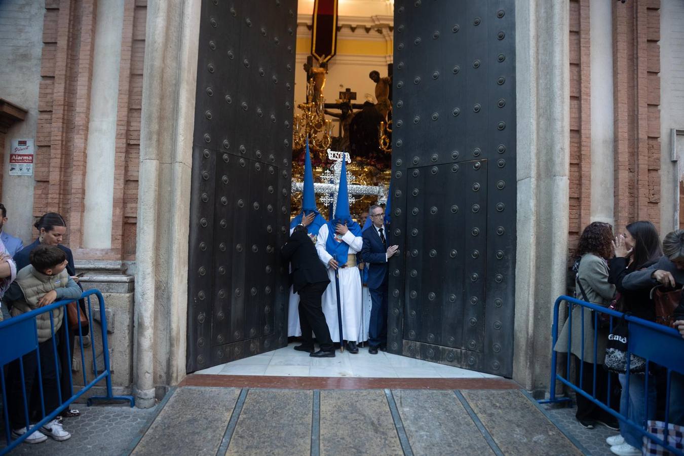 Hermandad de Montserrat en la Semana Santa de 2025