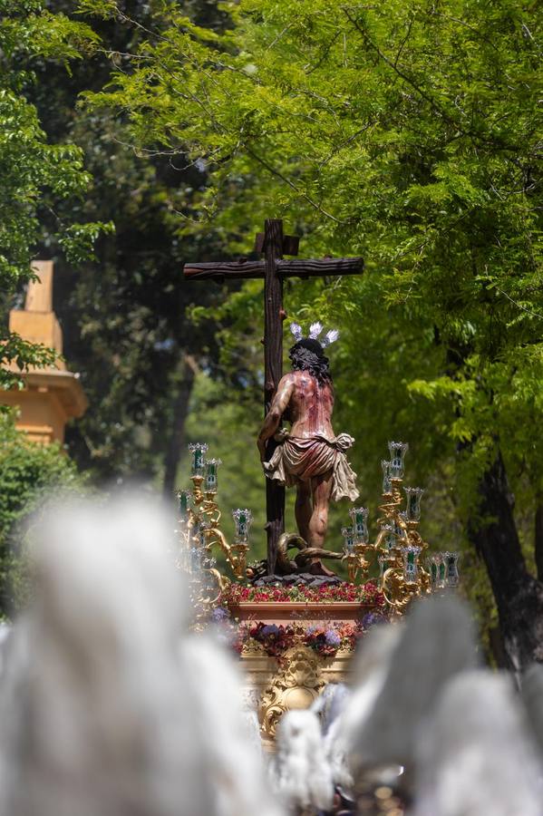 La Hermandad del Sol, a su paso por los Jardines de Murillo