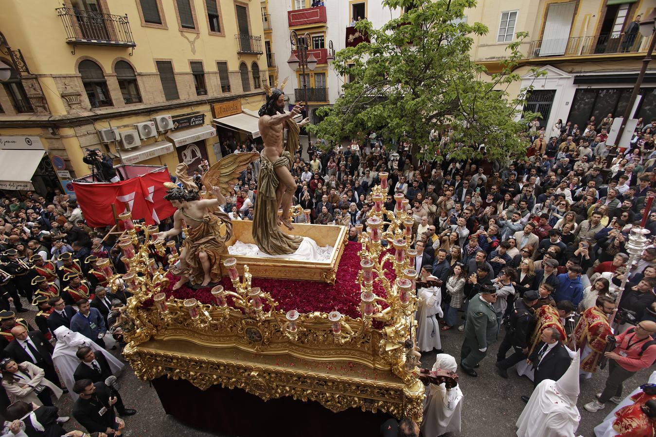 El Señor de la Resurrección y la Virgen de la aurora, este Domingo de Resurrección en Sevilla