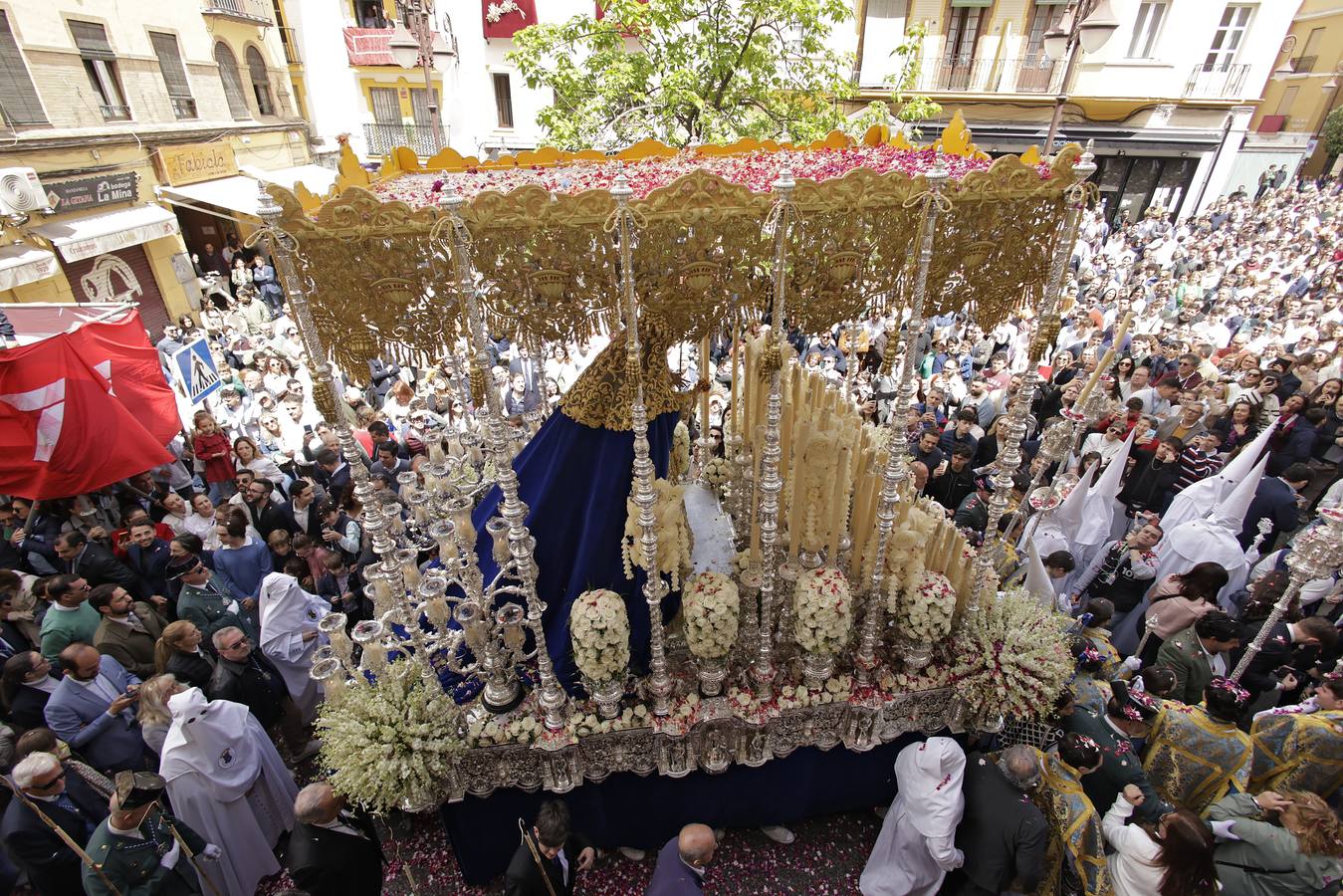 El Señor de la Resurrección y la Virgen de la aurora, este Domingo de Resurrección en Sevilla