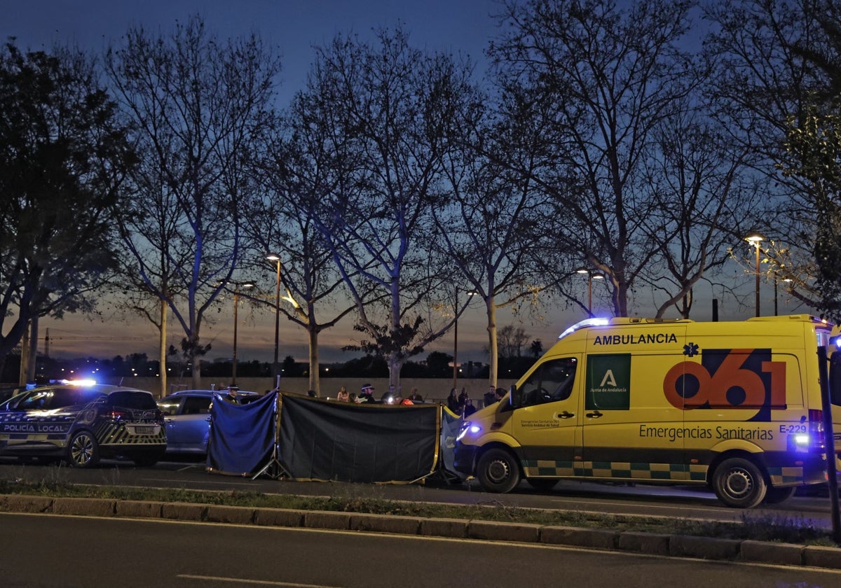 Dispositivo de emergencias actuando en Torneo en un accidente producido el pasado mes de febrero