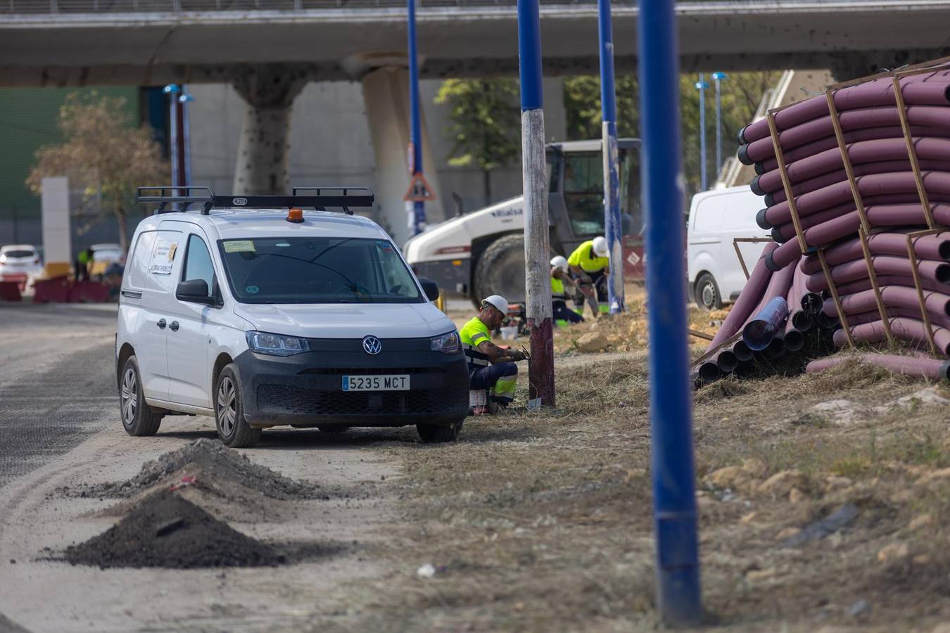 La actividad no para en las inmediaciones del Estadio de la Cartuja