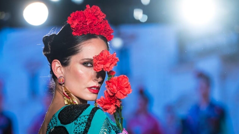 Rocío Peralta en desfile