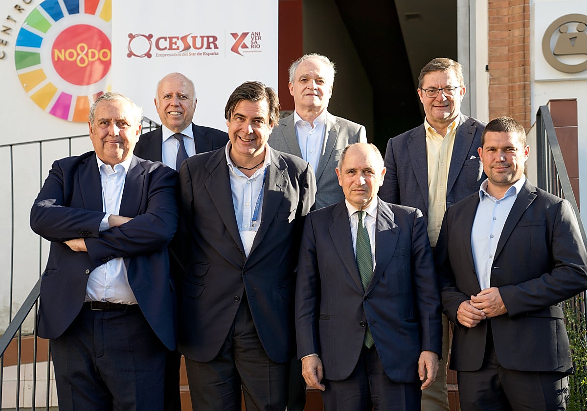 Participantes en la jornada de Cesur sobre el relevo generacional